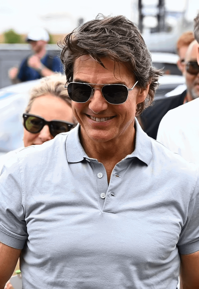 what sunglasses does tom cruise wear